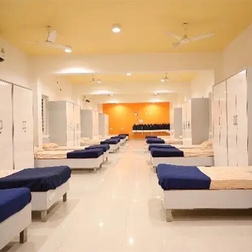 International Scholl_0008_Picture1