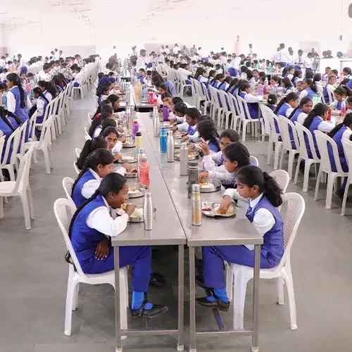 International school_0022_PCIS4348