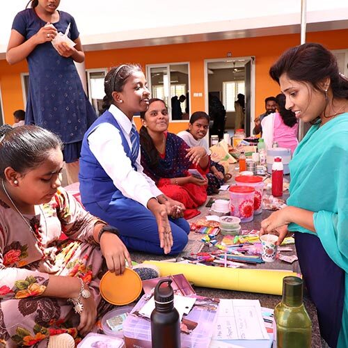 International school_0075_7H5A7081