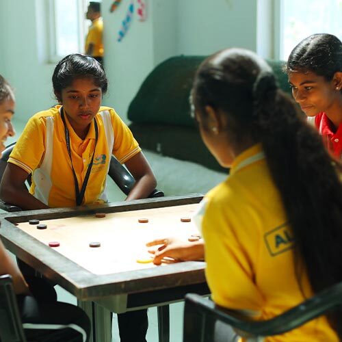 International school_0113_0U8A4457