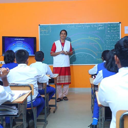 International school_0195_0U8A3848