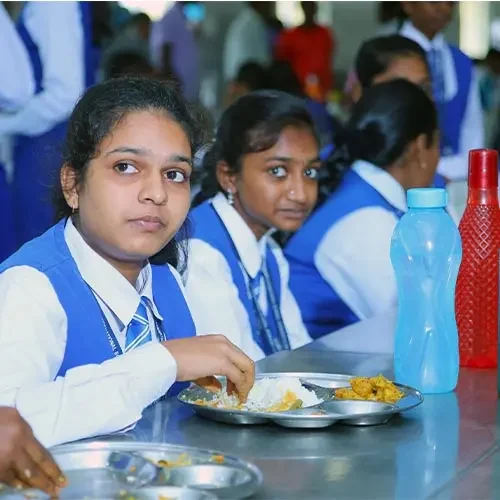 International school_0221_0U8A3686