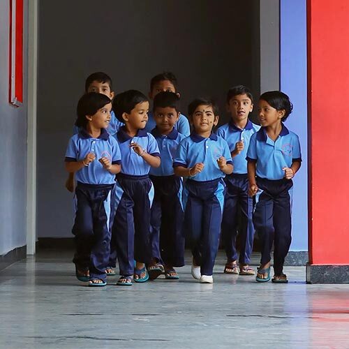 International school_0242_0U8A3462